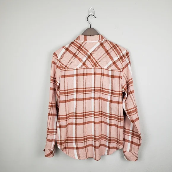 Universal Thread Rust Flannel - Picture 3 of 5